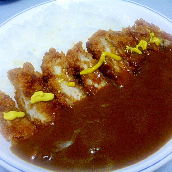 簡単♪アレンジ♪我が家のごちそう♪隠し味カツカレー